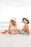Sandy Seashells Pink Reversible Beach Baby Bucket Hat: Beige/Multi